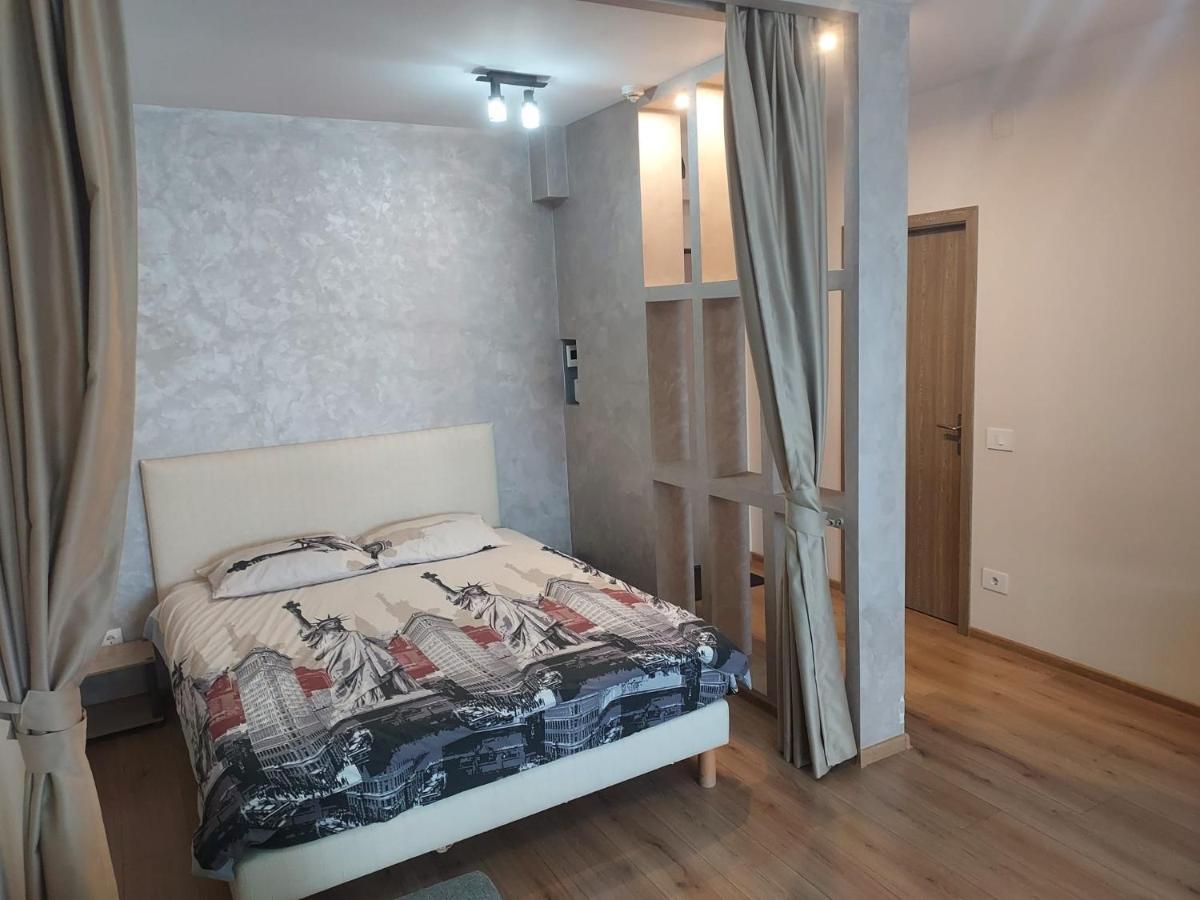 Glamour Studio Oradea Exterior photo